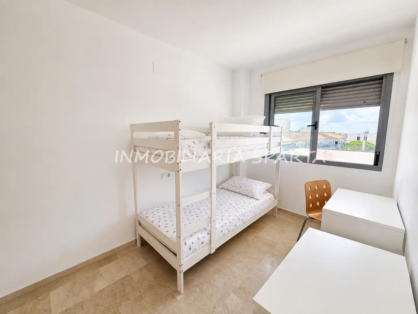Attic for rent in Avenida Presidente Adolfo Suarez, 2, Sanlúcar la Mayor
