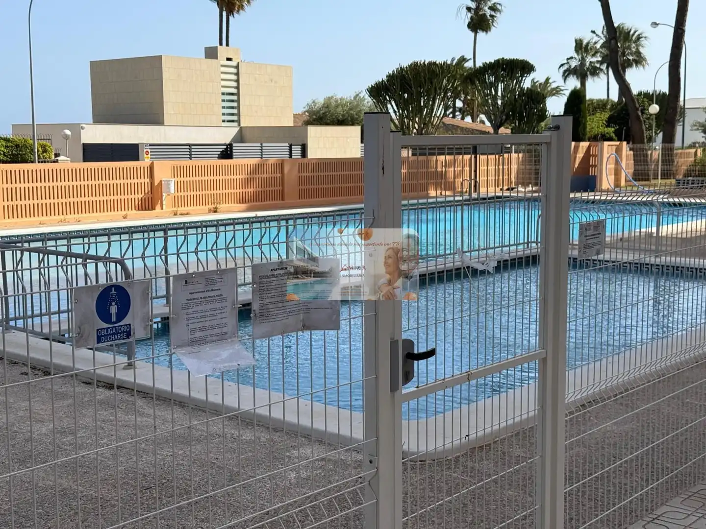 Piscina de Piso de alquiler en Benicasim / Benicàssim con Aire acondicionado, Calefacción y Terraza