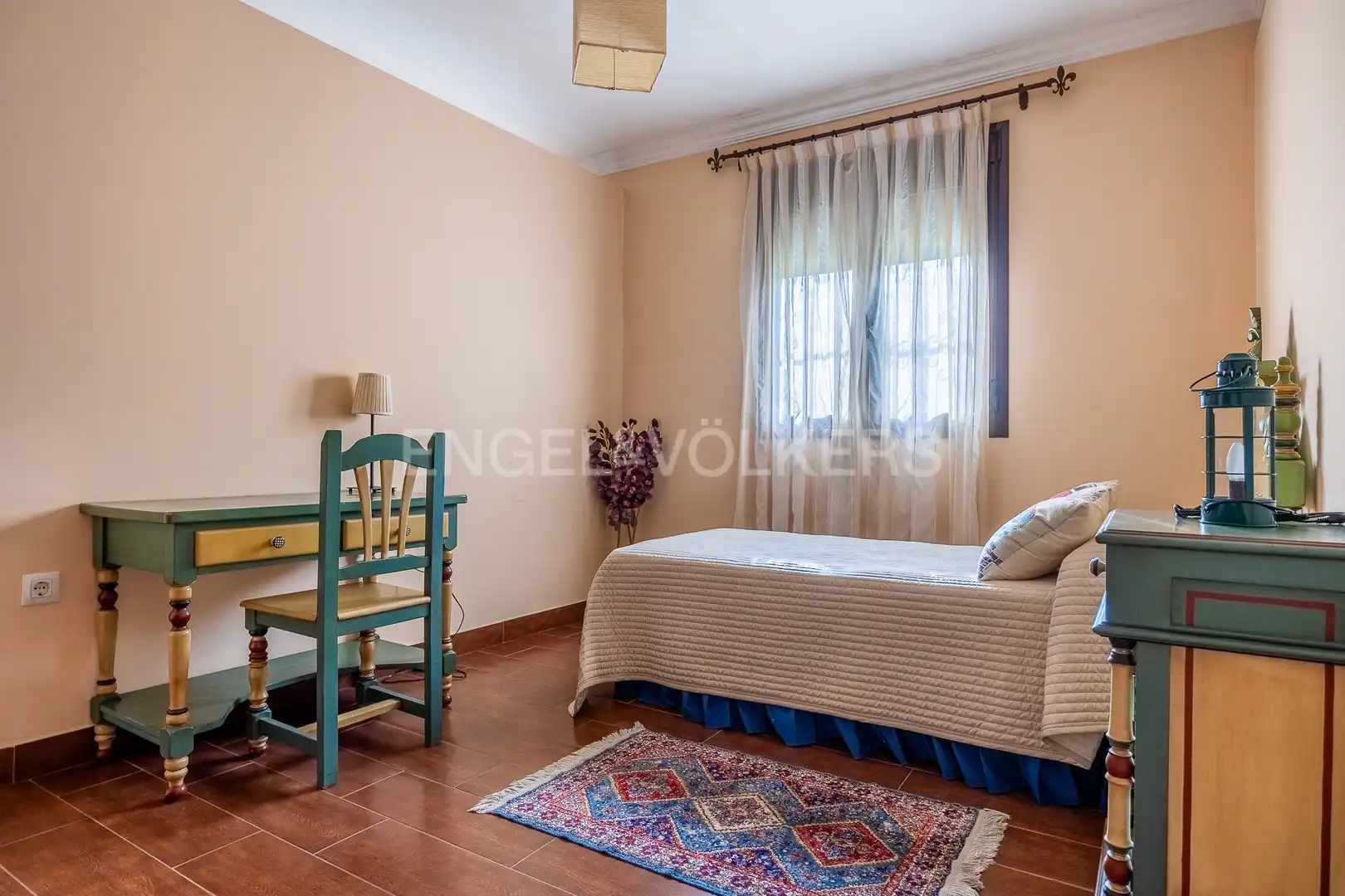 Habitación de Finca rústica en venta en Olivares con Calefacción, Jardín privado y Piscina