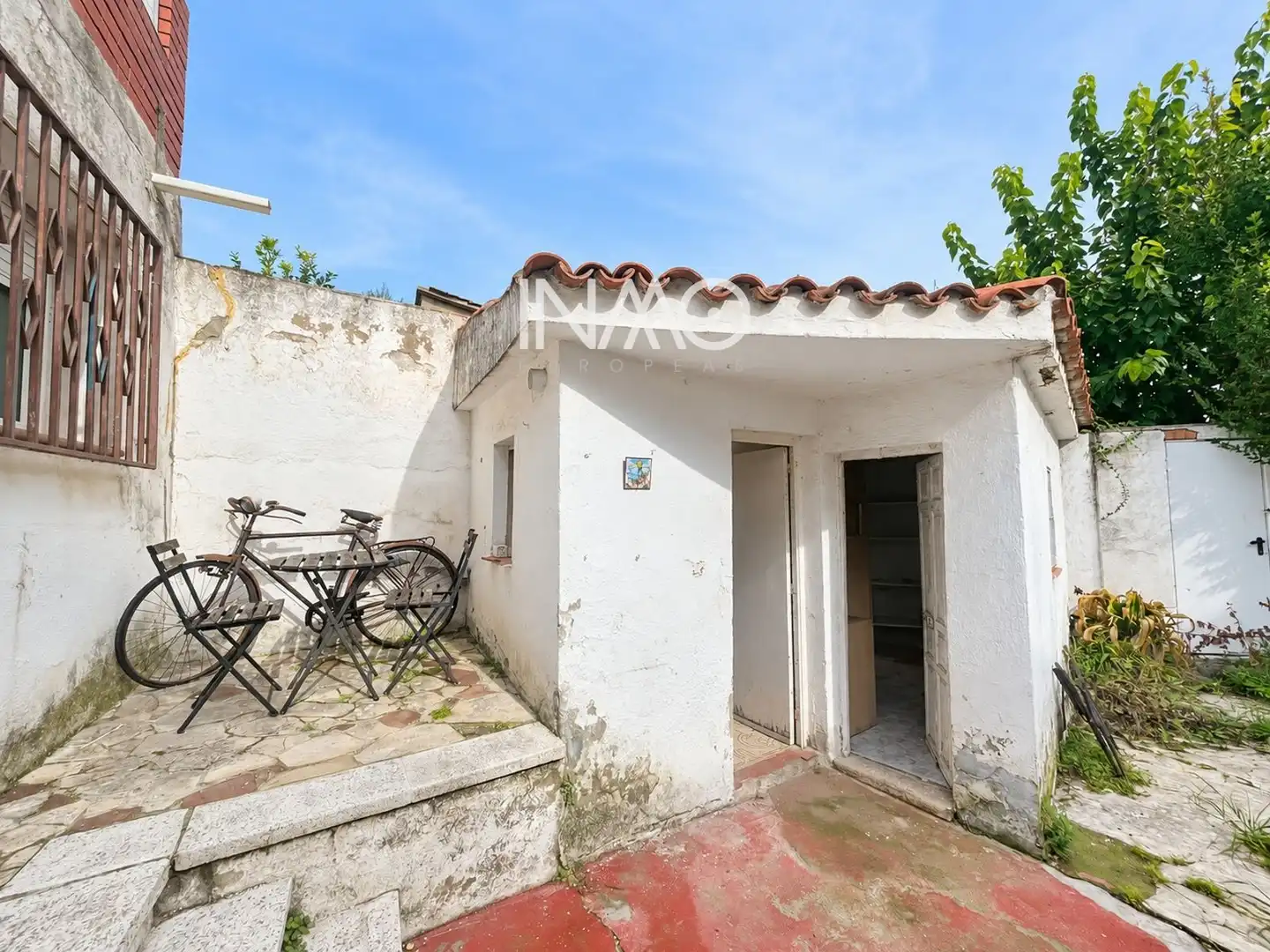 Exterior view of Houses for sale in Can Vallhonrat