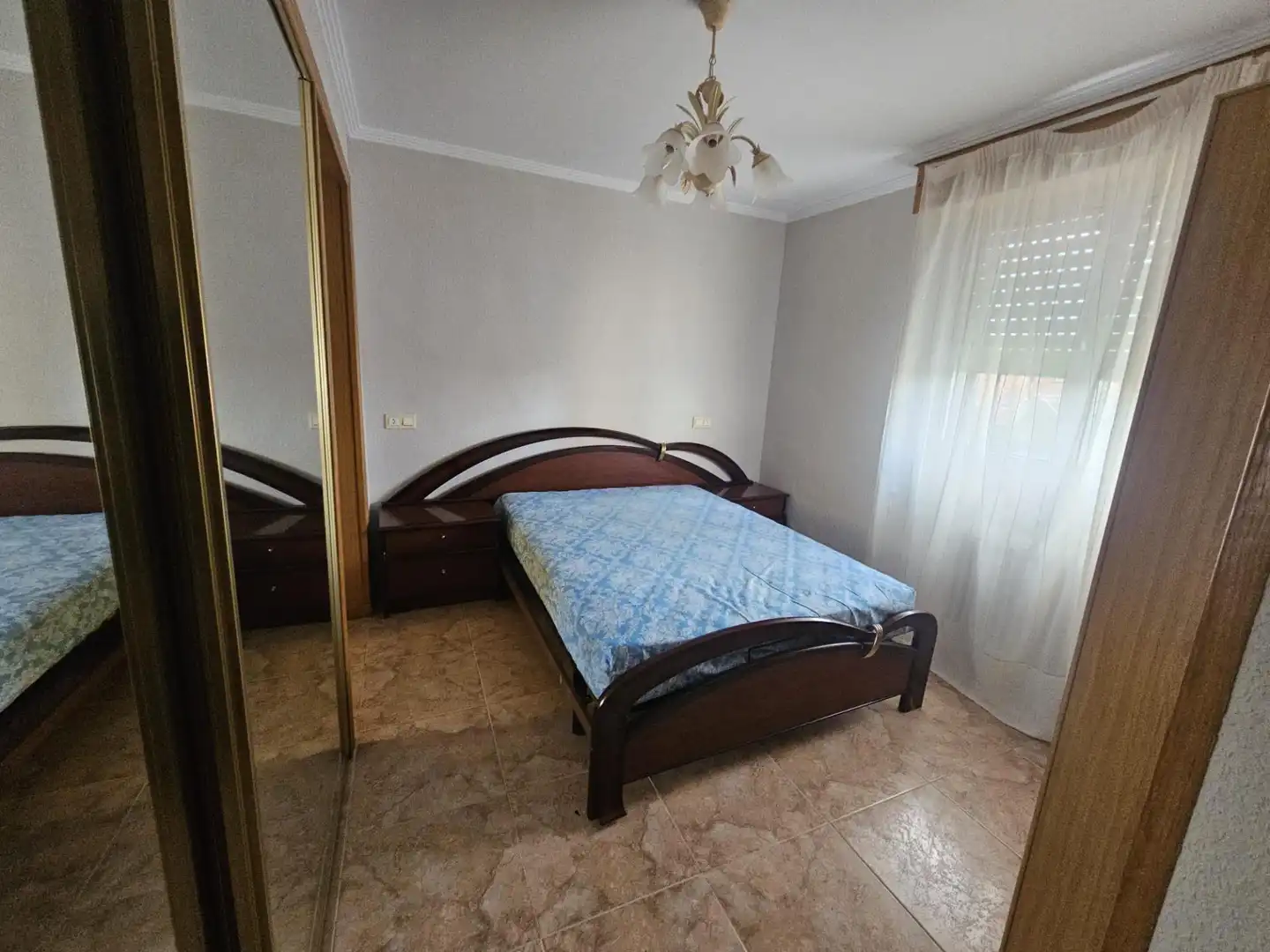 Habitación de Casa o chalet en venta en Calvarrasa de Abajo con Aire acondicionado, Calefacción y Jardín privado
