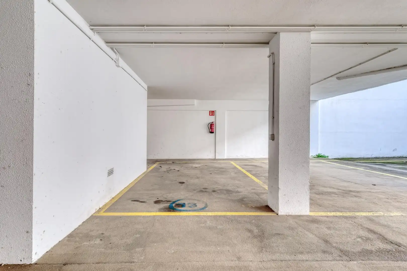 Parking de Planta baja en venta en Roses con Aire acondicionado, Parquet y Terraza