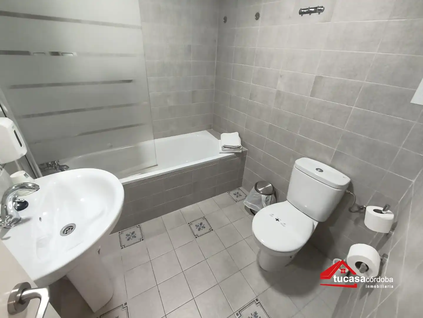 Badezimmer von Gebäude zum Verkauf in Córdoba