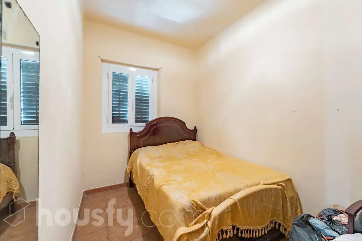 Habitación de Piso en venta en Barcelona con Amueblado