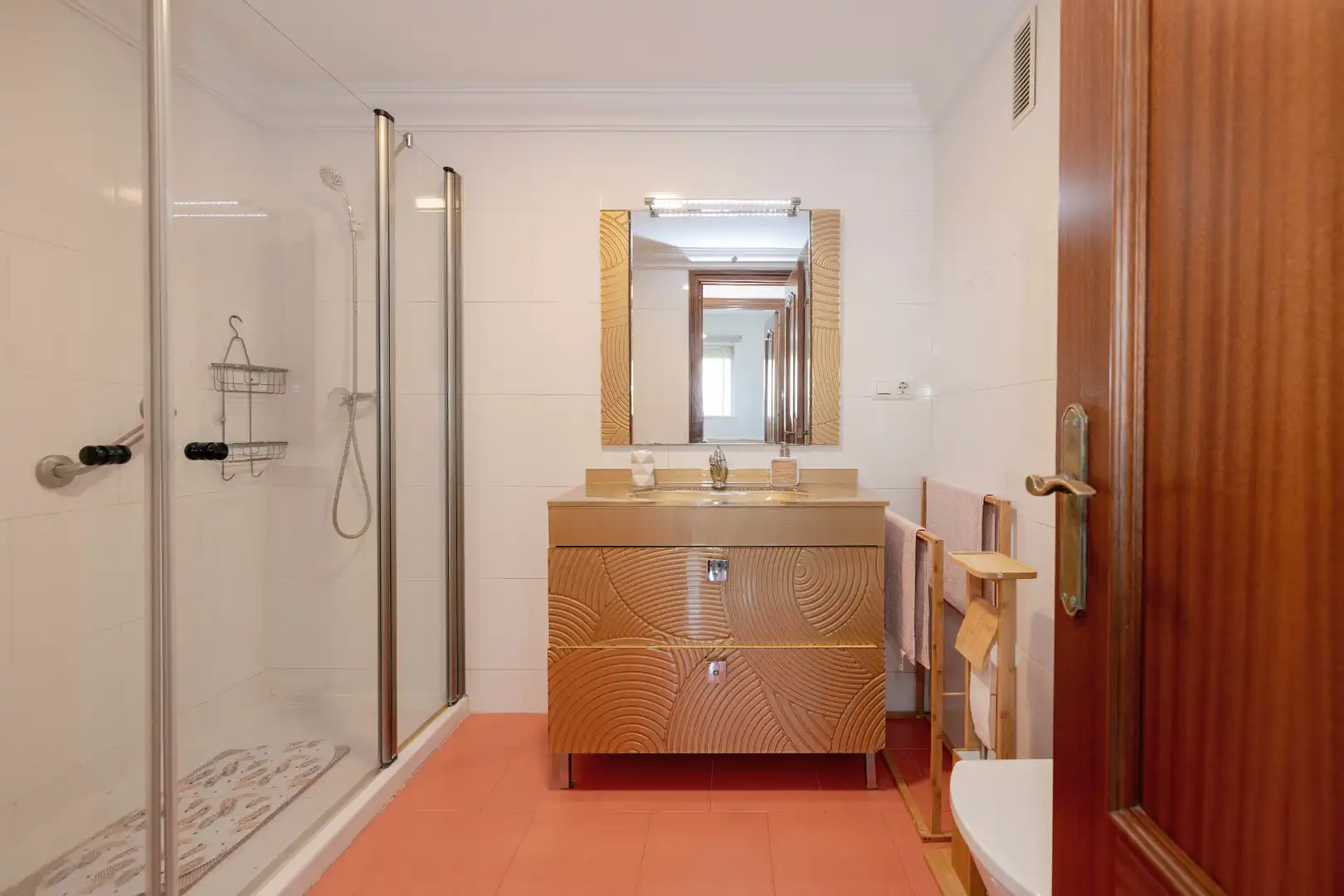 Baño de Piso en venta en Málaga con Aire acondicionado, Calefacción y Terraza