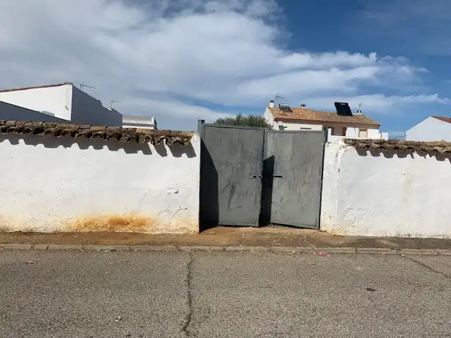 Terreny residencial en venda a La Carlota, imagen 2