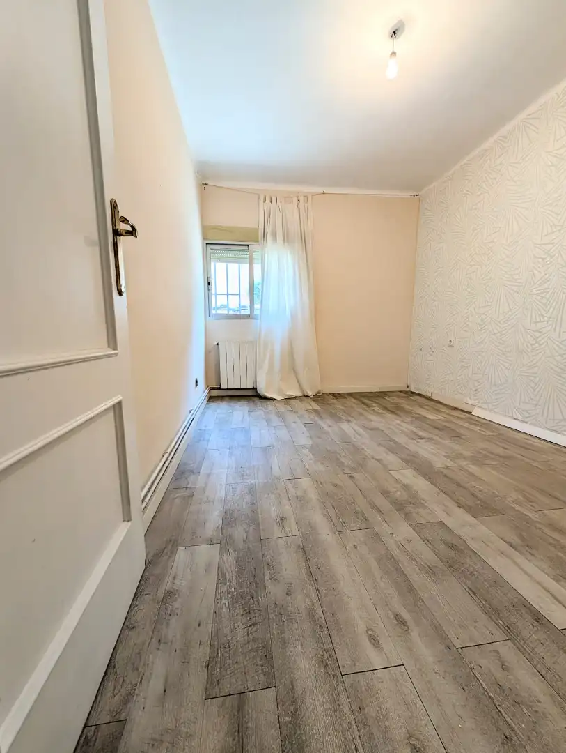 Bedroom of Ground floor for sale in Badalona  with Heating, Parquet flooring and Alarm