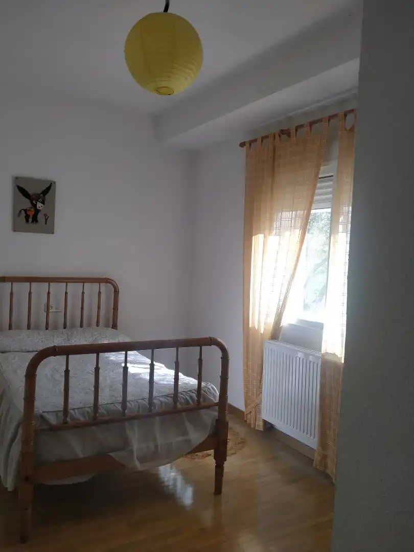 Habitación de Casa adosada en venta en La Villa de Don Fadrique con Terraza y Alarma