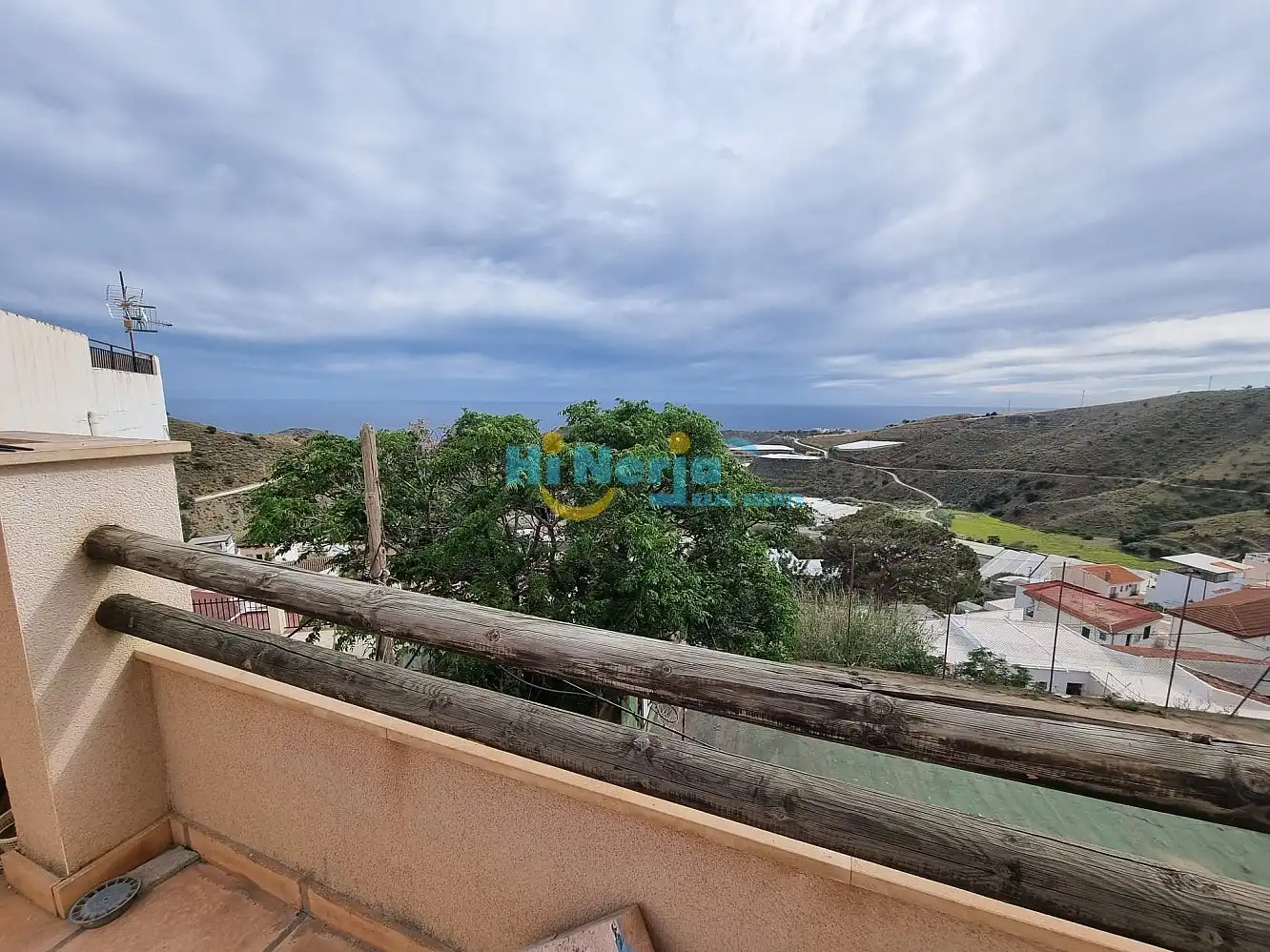 Vista exterior de Apartamento en venta en Polopos con Aire acondicionado, Calefacción y Terraza