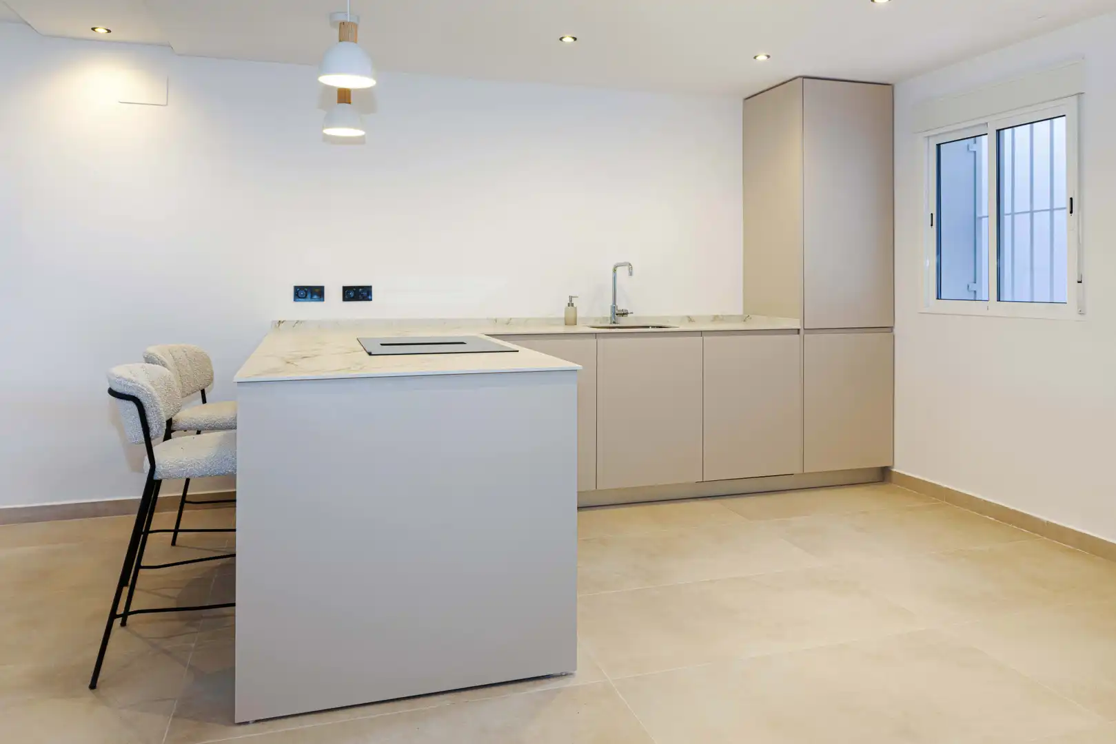 Apartment mit Terrasse zum Verkauf in Nueva Andalucía, imagen 6