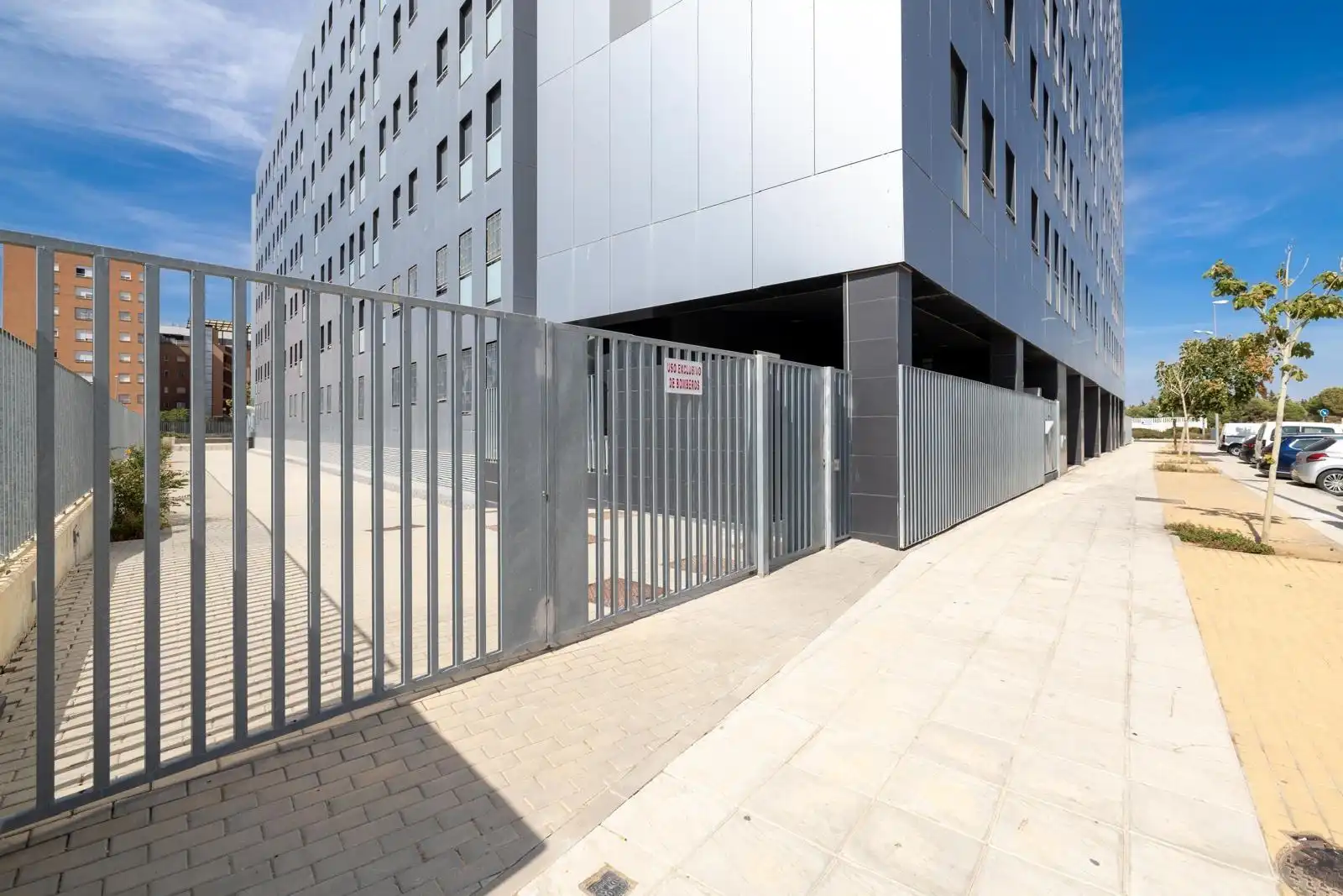 Vista exterior de Piso en venta en Sevilla con Aire acondicionado, Calefacción y Trastero