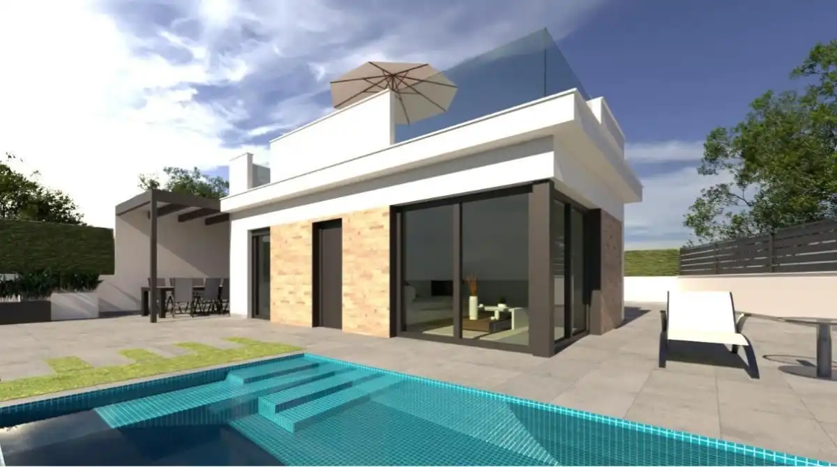 Detached house with pool for sale in Centro