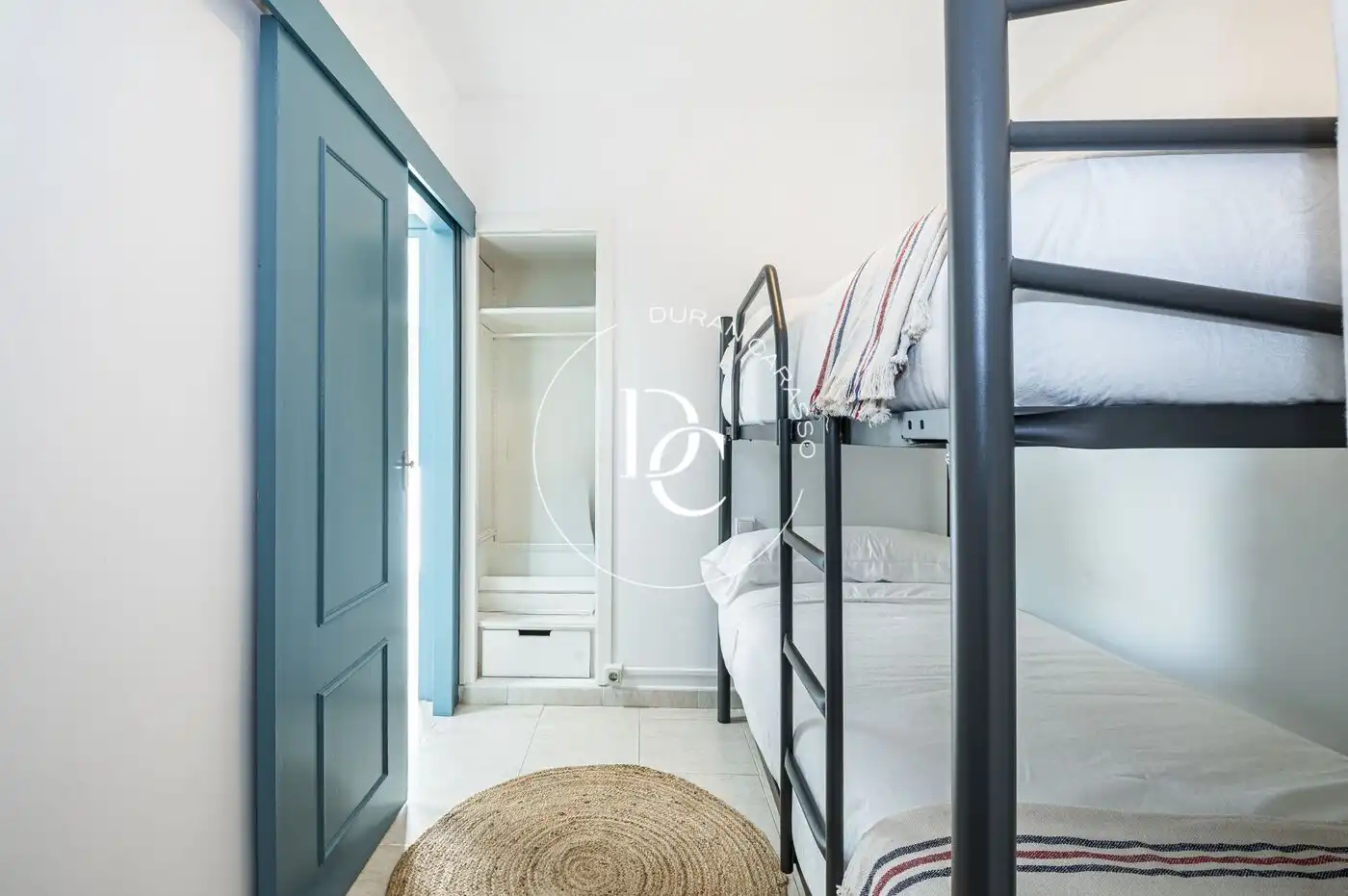 Schlafzimmer von Wohnung zum Verkauf in Sitges mit Klimaanlage, Heizung und Privatgarten