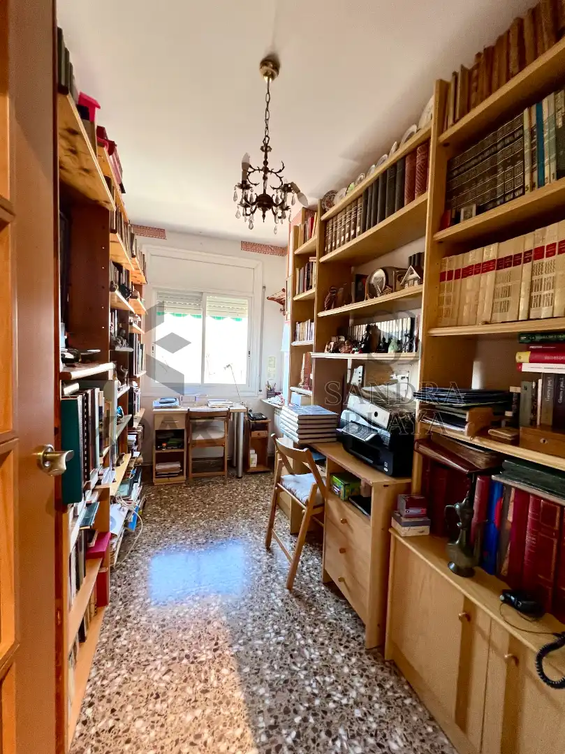 Dormitori de Pis en venda en Vilanova i la Geltrú amb Aire condicionat, Calefacció i Terrassa