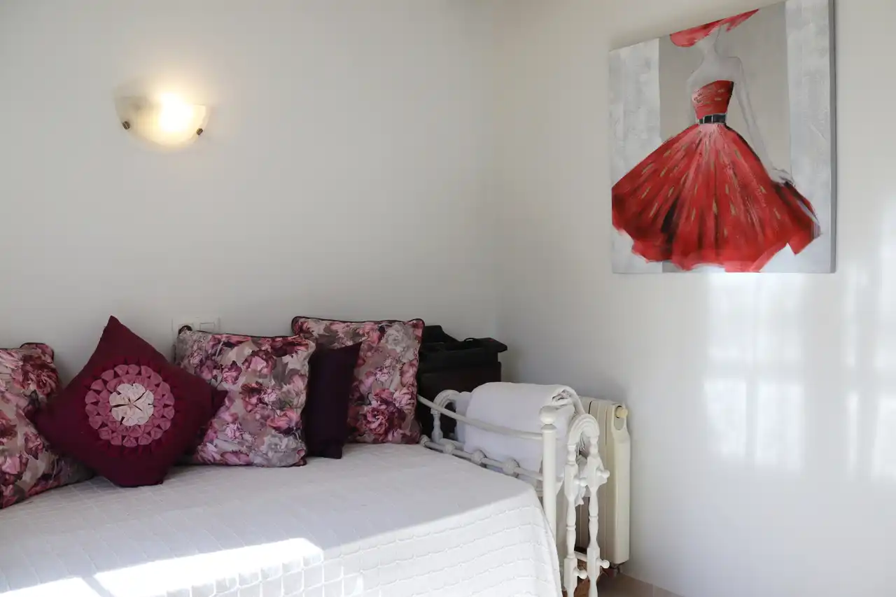 Bedroom of Houses for sale in Orba  with Swimming Pool