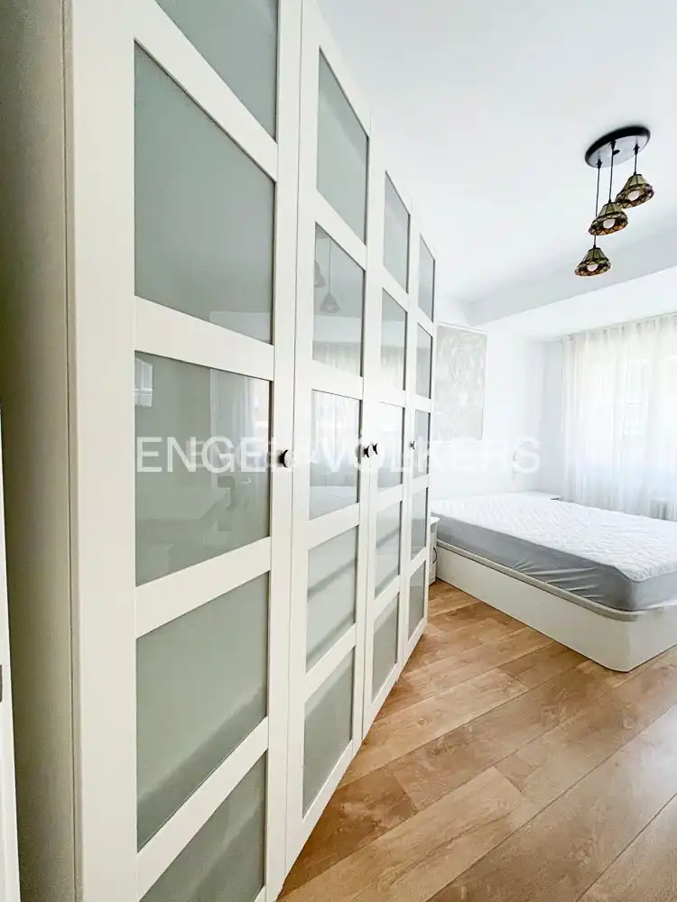 Bedroom of Flat for rent in Madrid  with Air Conditioner, Heating and Furnished