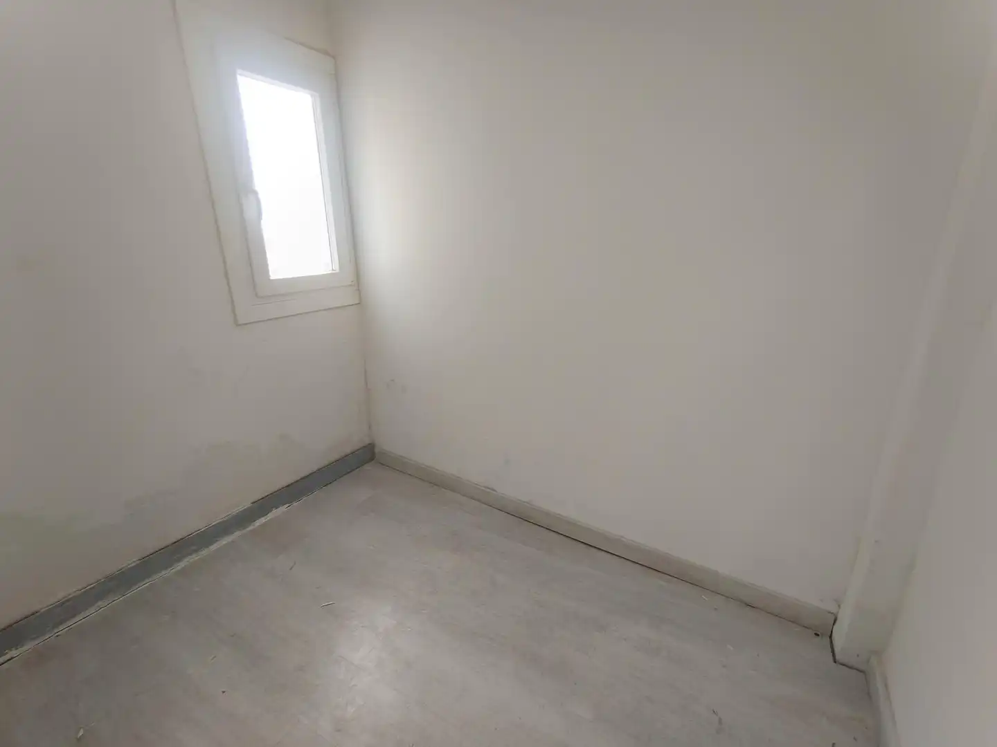 Bedroom of Flat for sale in L'Ametlla de Mar   with Air Conditioner, Heating and Parquet flooring