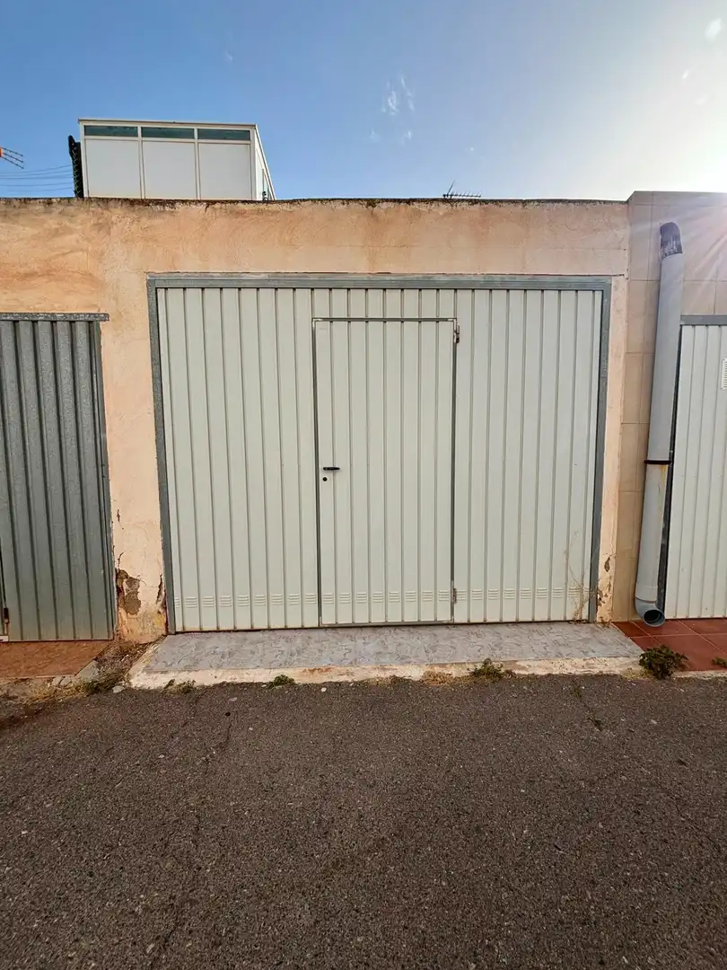 Parkplatz von Wohnungen zum Verkauf in Cartagena mit Klimaanlage, Heizung und Terrasse