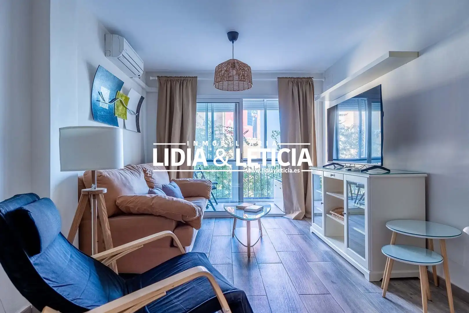 Außenansicht von Wohnung zur Miete in Alcalá de Guadaira mit Klimaanlage, Terrasse und Möbliert