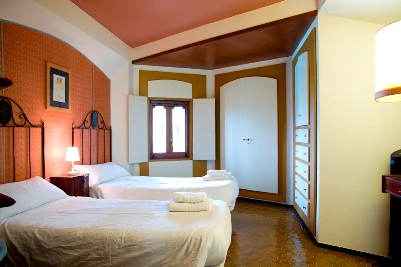 Bedroom of Houses for sale in Riudecanyes  with Private garden, Terrace and Swimming Pool