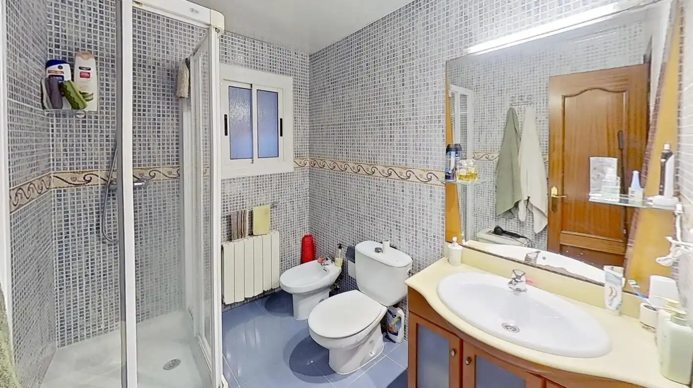 Bathroom of Flat for sale in Sant Pere de Ribes  with Heating, Terrace and Balcony