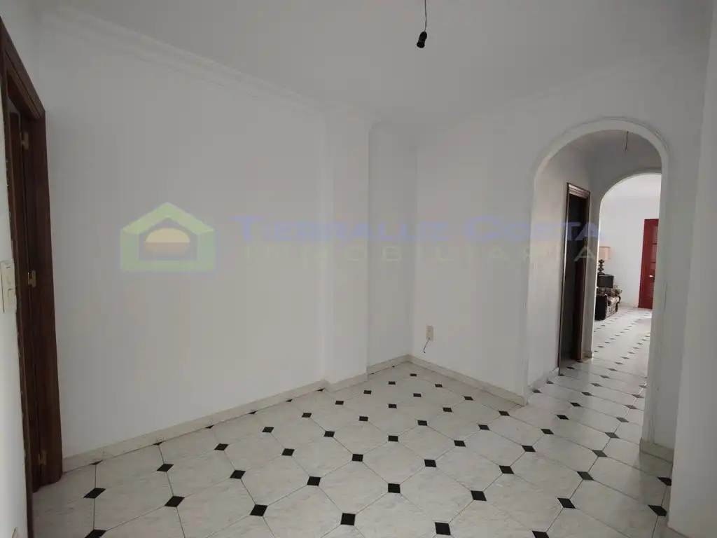 Piso en venta en Lepe con Balcón