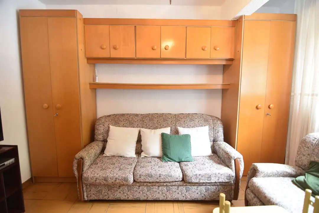Living room of Flat for sale in Eibar  with Heating, Furnished and Balcony