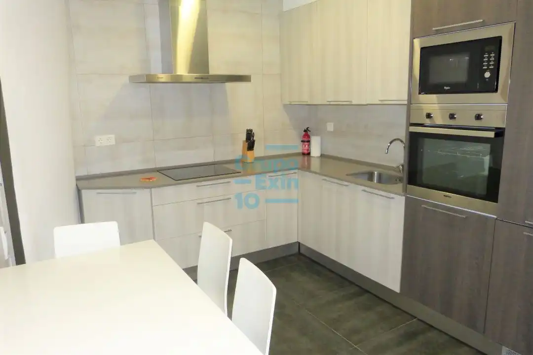 Küche von Wohnung zur Miete in Donostia - San Sebastián  mit Balkon