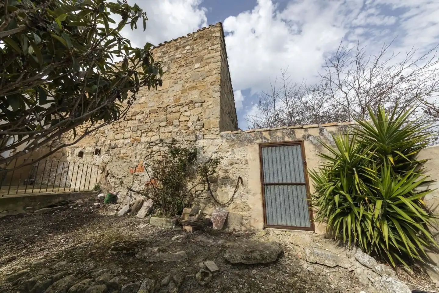 Vista exterior de Casa o chalet en venta en Miranda de Arga con Aire acondicionado, Calefacción y Jardín privado