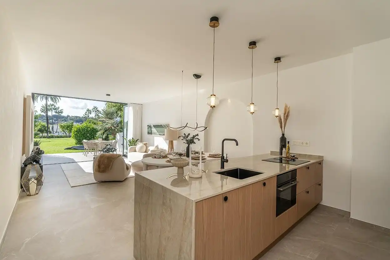 Maison mitoyenne avec terrasse à vendre à Nueva Andalucía, imagen 15