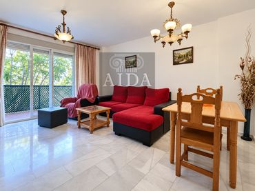 Piso con ascensor en venta en Estepona Pueblo