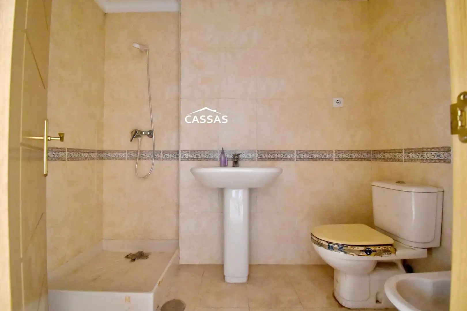 Bathroom of Flat for sale in Torrejón de Ardoz  with Heating, Parquet flooring and Storage room