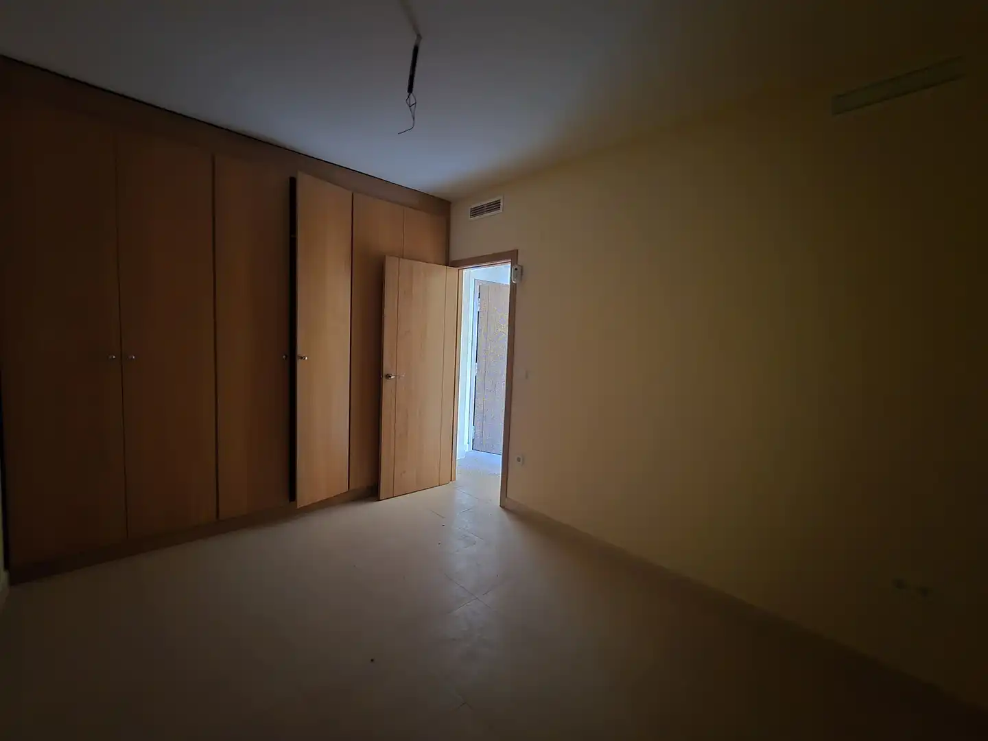 Bedroom of Flat for sale in Llombai