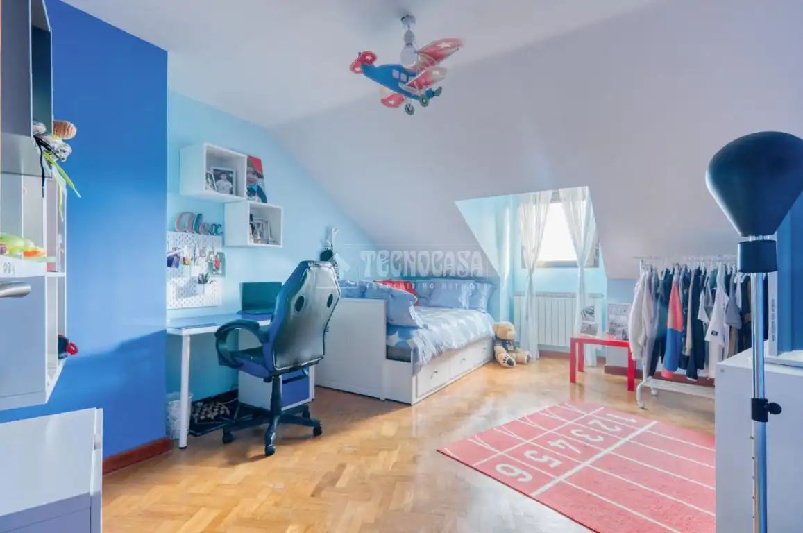 Habitación de Piso en venta en Topas con Terraza