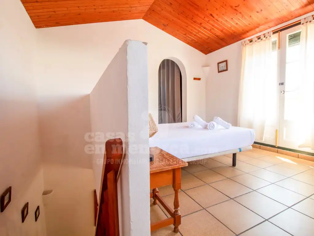 Finca rústica en venta en Es Castell con Aire acondicionado, Terraza y Piscina