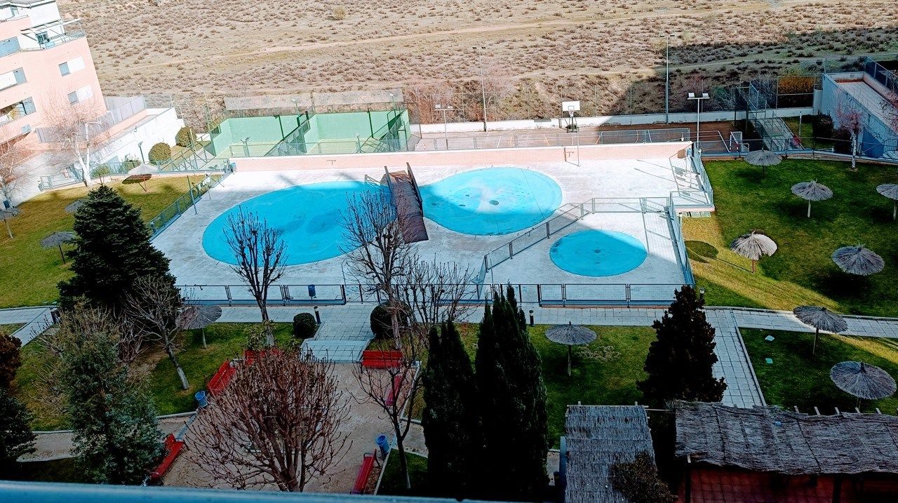 Piscina de Pis de lloguer en Alcorcón amb Aire condicionat, Calefacció i Parquet