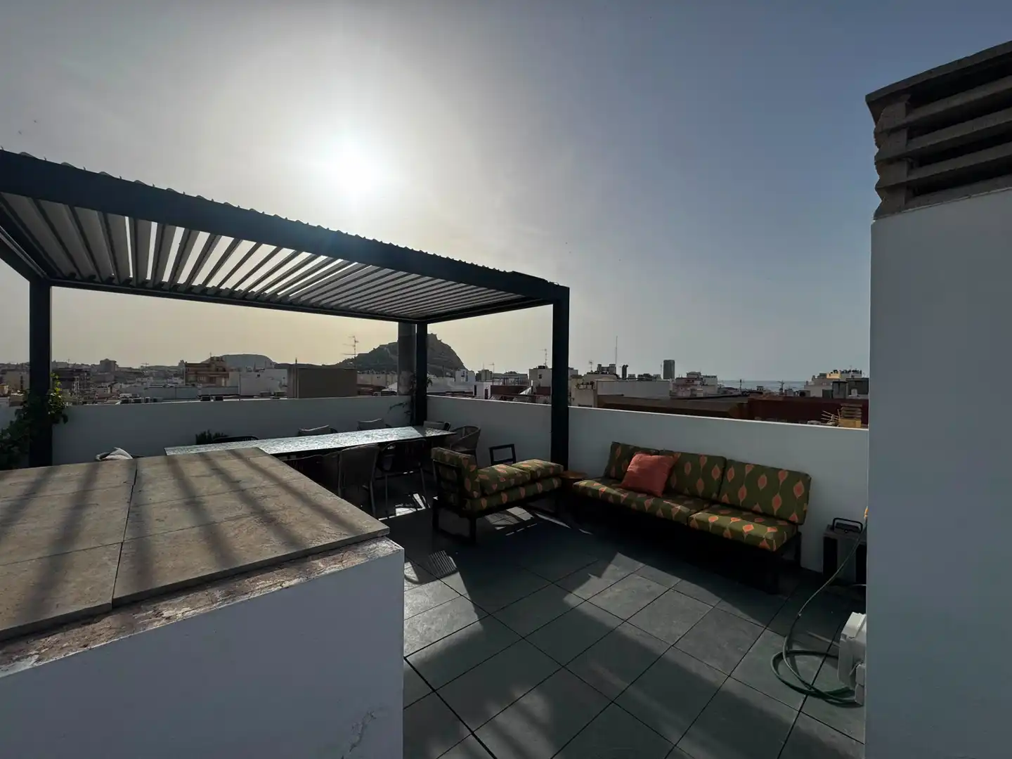 Terraza de Ático en venta en Alicante / Alacant con Aire acondicionado, Terraza y Amueblado