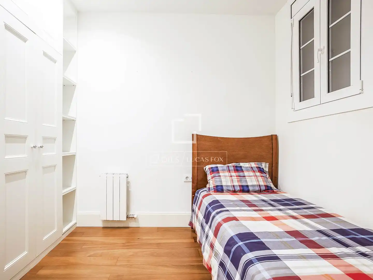 Habitación de Piso en venta en Barcelona con Calefacción, Amueblado y Balcón