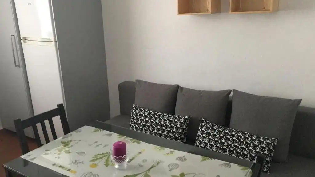 Comedor de Edificio en venta en San Martín del Tesorillo con Alarma