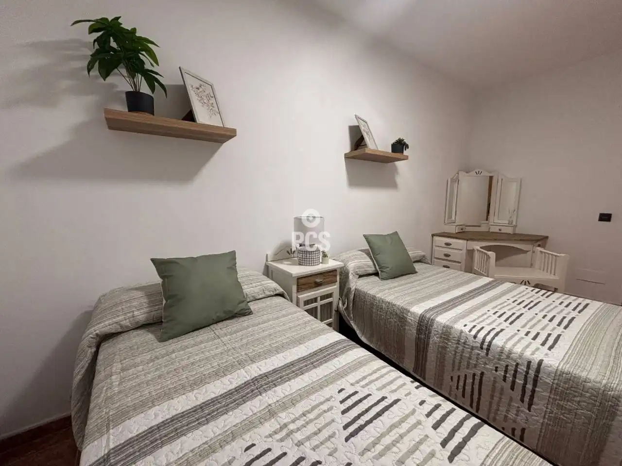 Habitación de Piso en venta en Alhama de Murcia con Amueblado