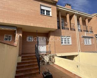 Exterior view of House or chalet to rent in Torrejón de la Calzada  with Heating and Private garden