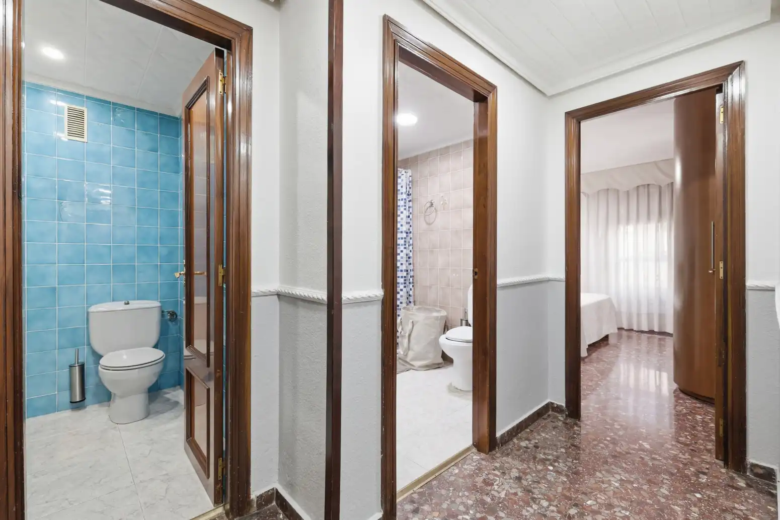 Bathroom of Flat for sale in Aldaia, Valencia
