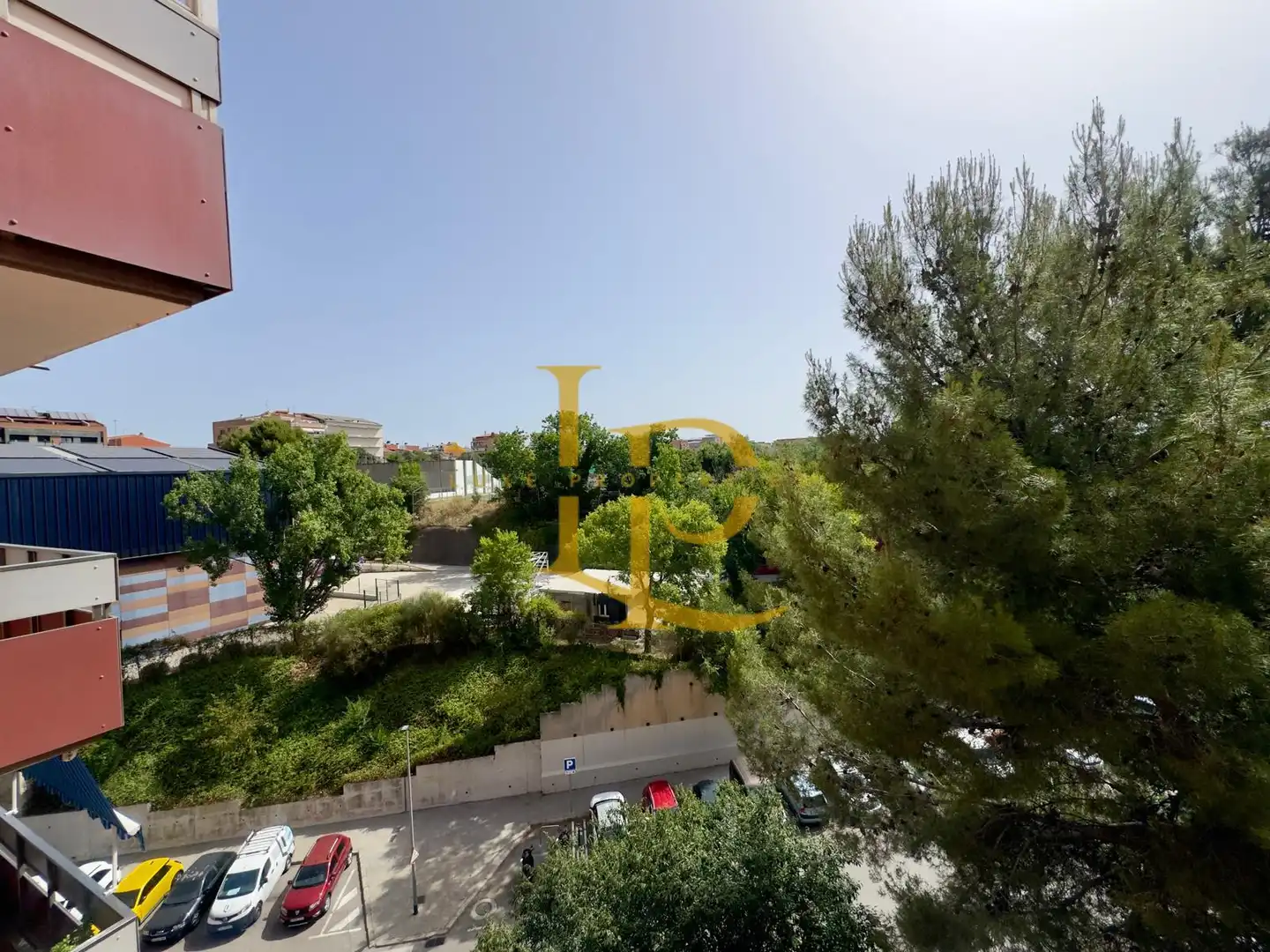 Vista exterior de Piso en venta en Terrassa con Terraza