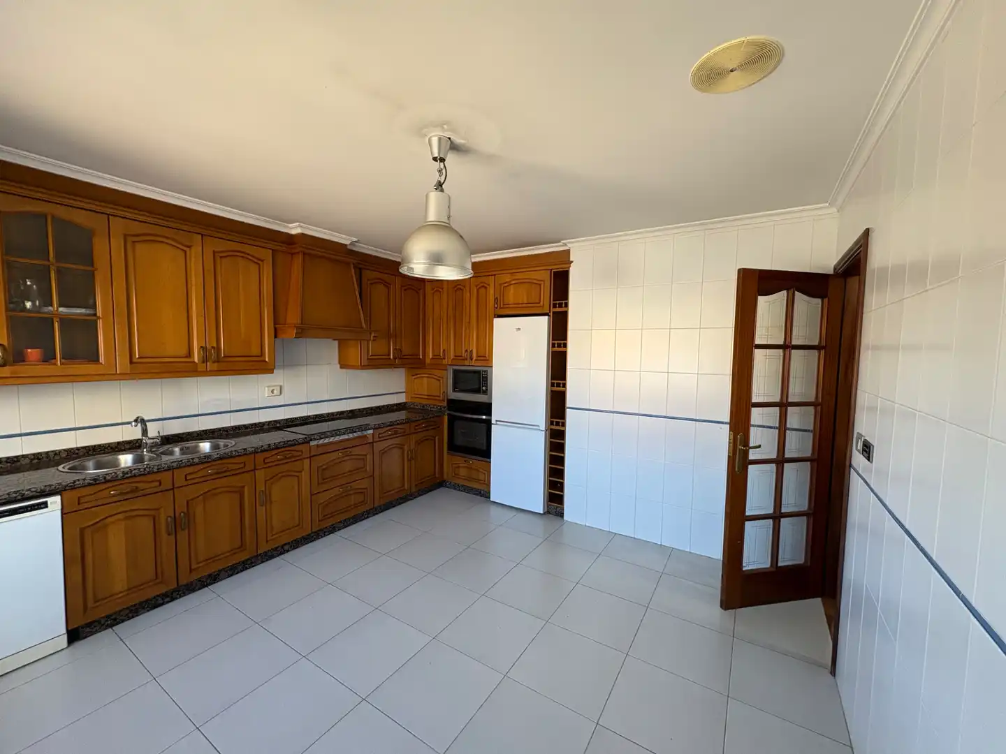 Cocina de Casa adosada en venta en Culleredo con Calefacción, Jardín privado y Parquet
