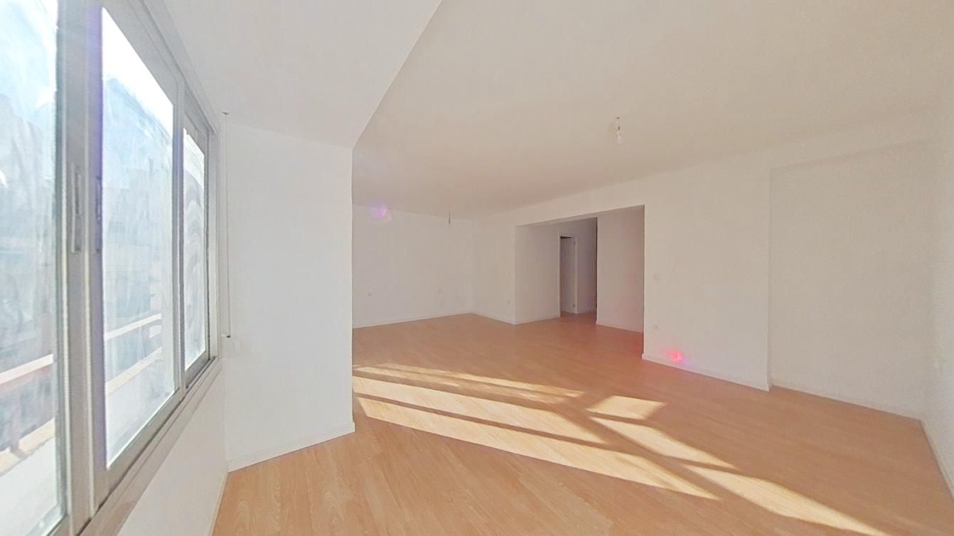 Sala de estar de Piso en venta en Alicante / Alacant con Calefacción, Terraza y Horno