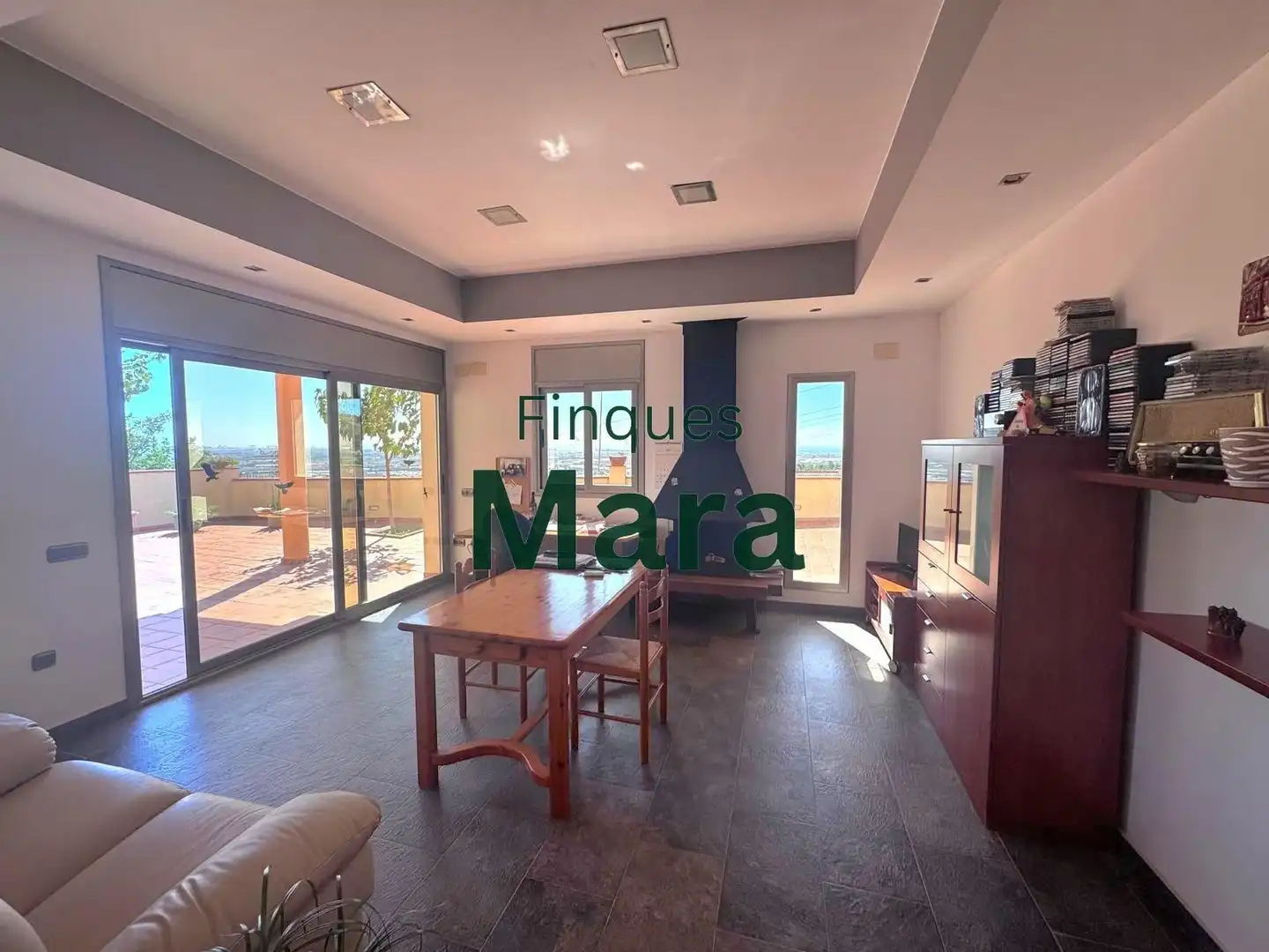 Casa o chalet en venta en Sant Boi de Llobregat con Aire acondicionado, Calefacción y Jardín privado