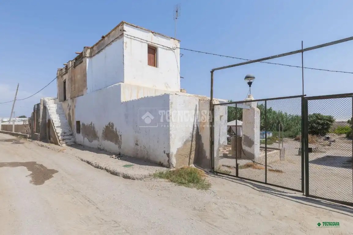 Country house zum Verkauf in Almería