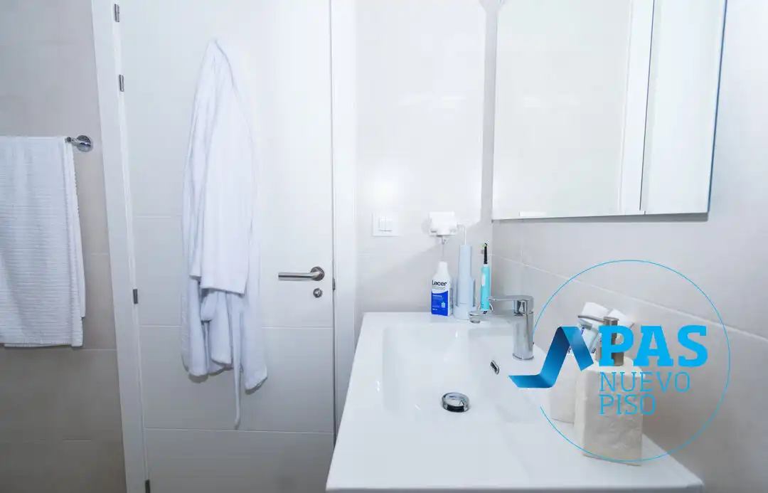 Bathroom of Flat for sale in Santa Cruz de Bezana  with Heating, Private garden and Terrace