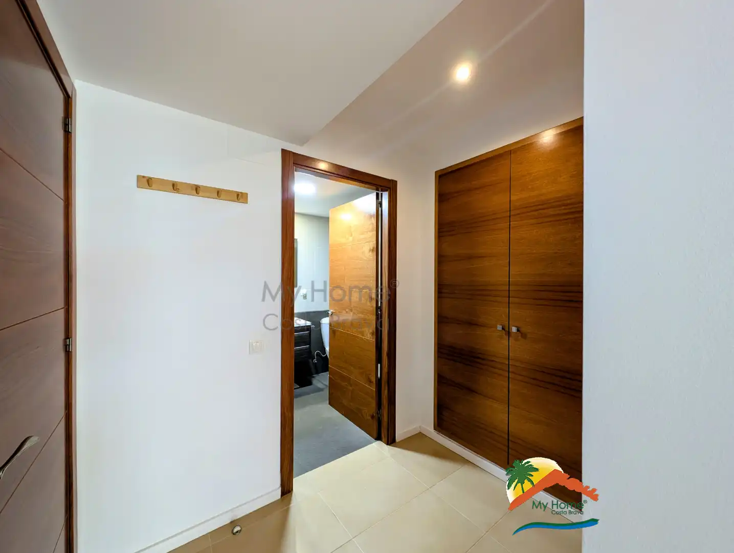 Wohnung zum Verkauf in Lloret de Mar mit Klimaanlage, Heizung und Möbliert