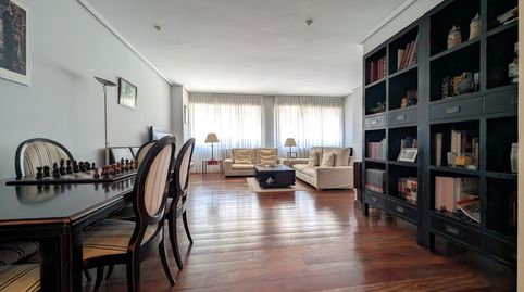 Foto 3 de Piso en venta en Urkijo Kalea, Las Arenas, Getxo